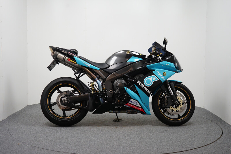 Yamaha YZF-R1