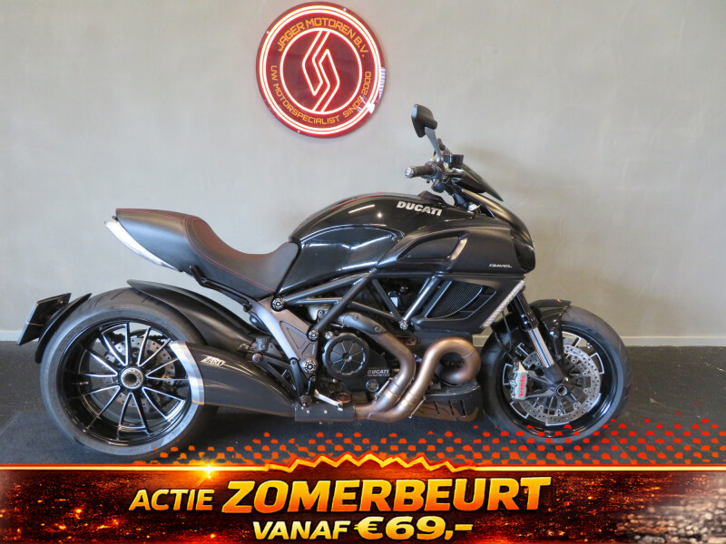 DUCATI DIAVEL BLACK-EDITION ZARD