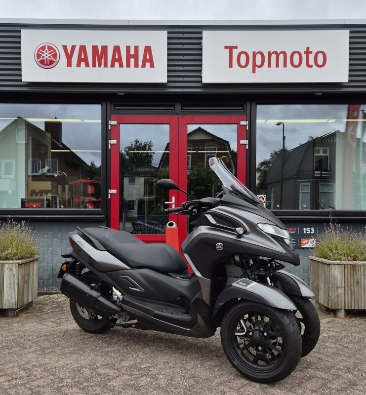 Yamaha TriCity 300