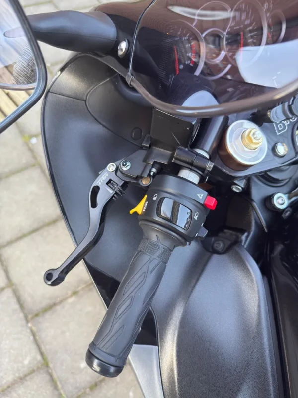 Suzuki GSX R 1300 Hayabusa