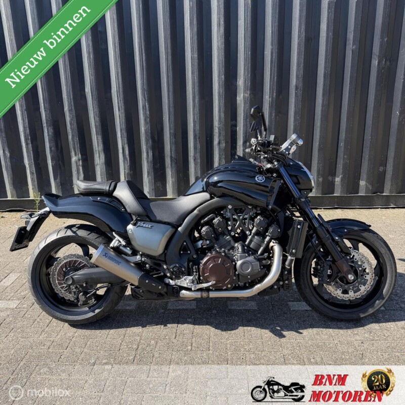 Yamaha V-Max 1700