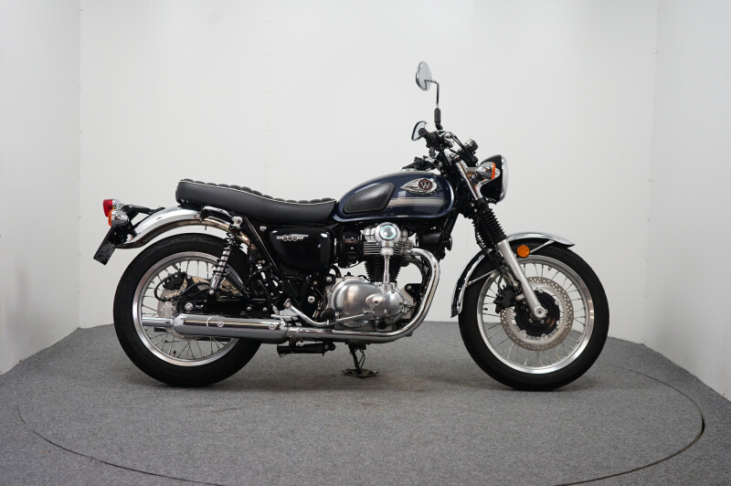 Kawasaki W 800