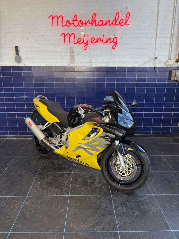 Honda Sport CBR 600F *Super netjes!