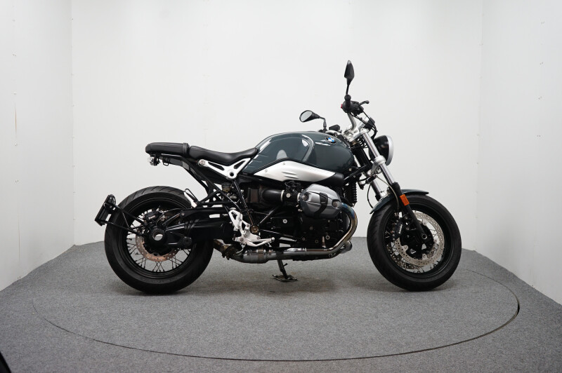 BMW R NINE T PURE