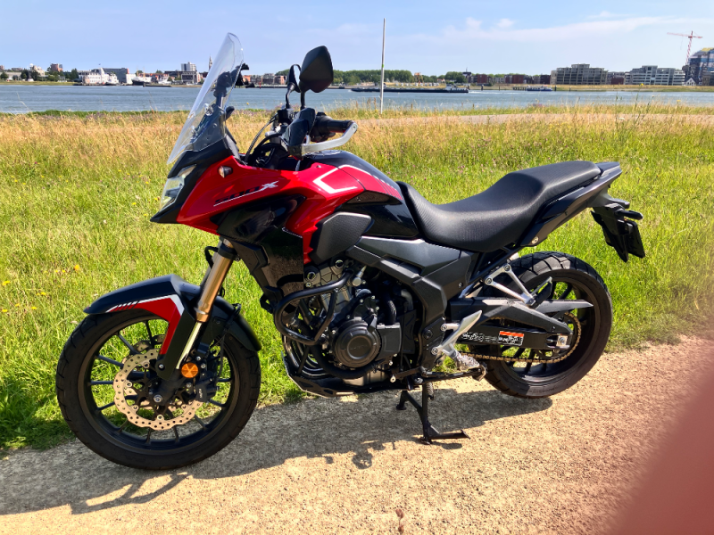 Honda cv 500 X 2022
