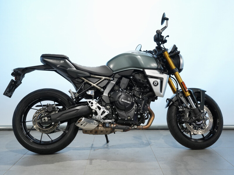 Suzuki GSX-8T