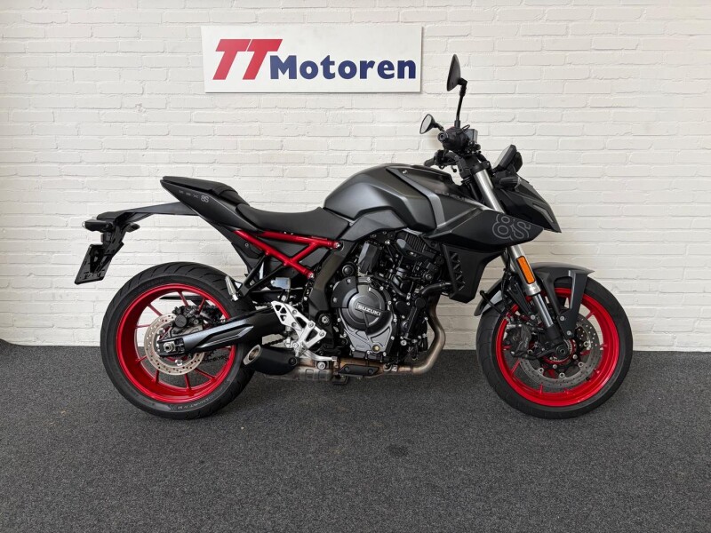 SUZUKI GSX-8S - 2025