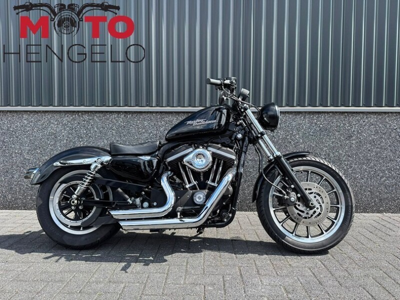 Harley-Davidson XL883R