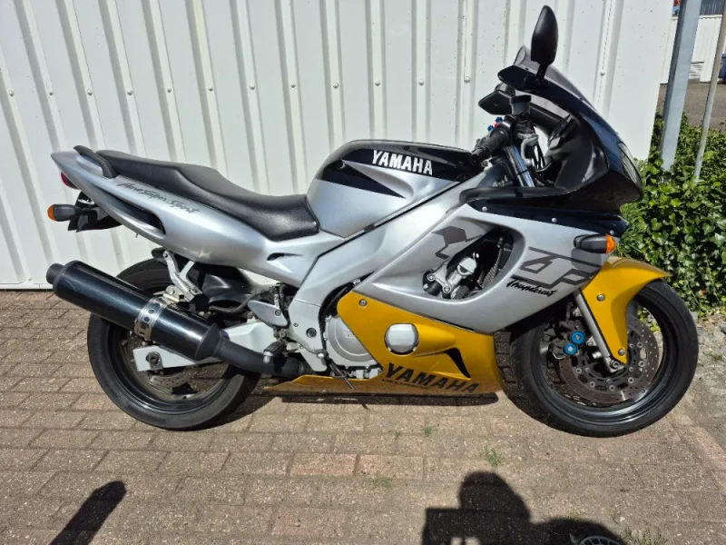 Yamaha Thundercat YZF600, sportieve toermotor