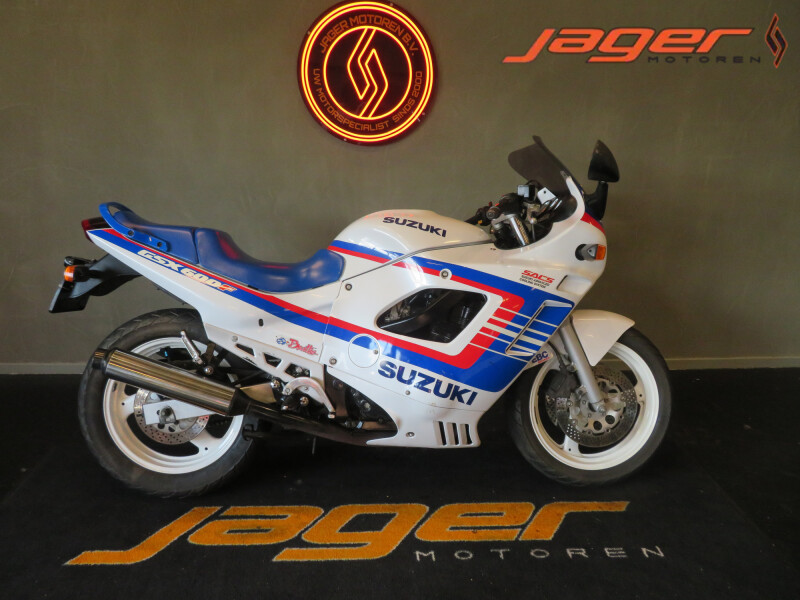 SUZUKI GSX 600 F NETTE STAAT!