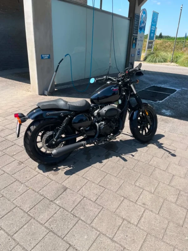 Hyosung Aquilla GV 125
