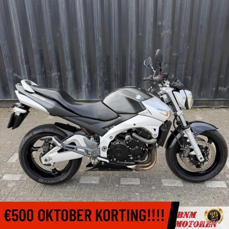 Suzuki GSR 600