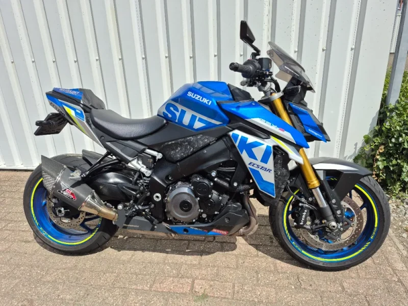 Suzuki GSX-S1000 Moto GP edition uit 2022, stoere naked bike