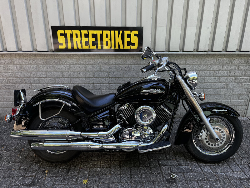 YAMAHA XVS 1100 DRAGSTAR