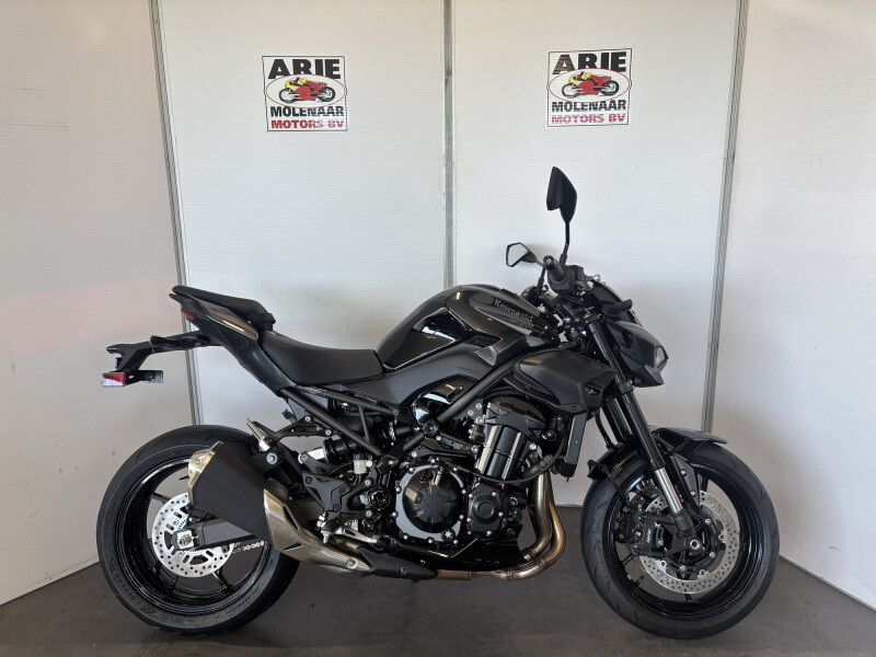 Kawasaki Z 900 ( 70 kW )