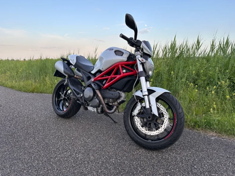 Ducati Monster 796 – 2011 | Goed onderhouden | CARFAX/VHR