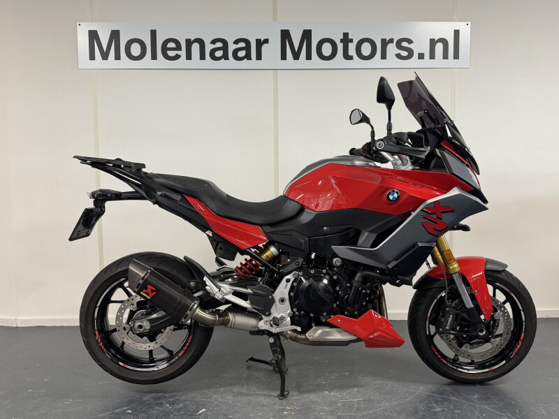 BMW F900 XR