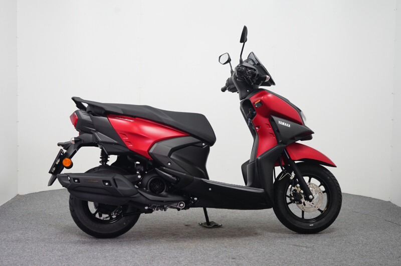Yamaha RayZR