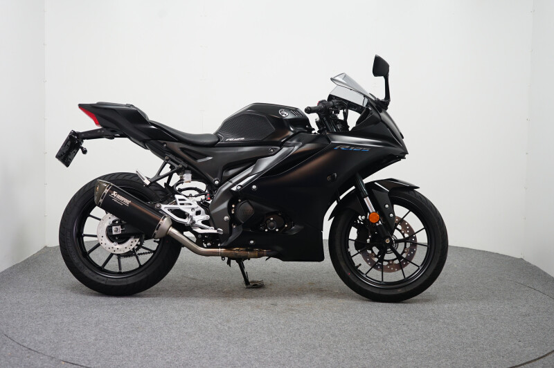 Yamaha YZF-125 R