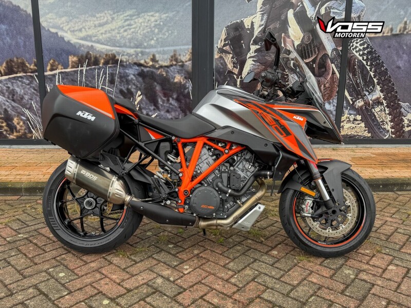 KTM 1290 SUPER DUKE GT