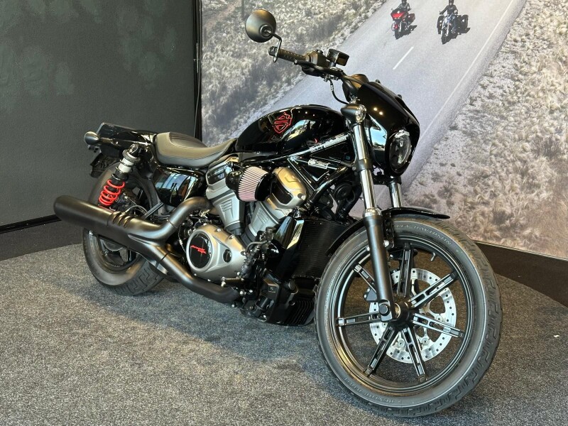 Harley-Davidson RH975 NIGHTSTER