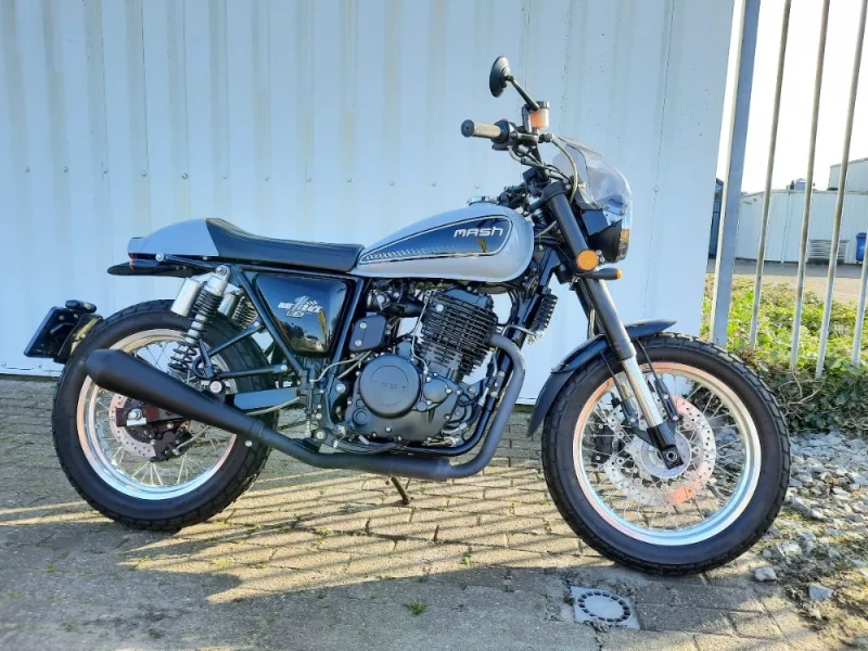 Bijna nieuwe Mash Dirt Track 650