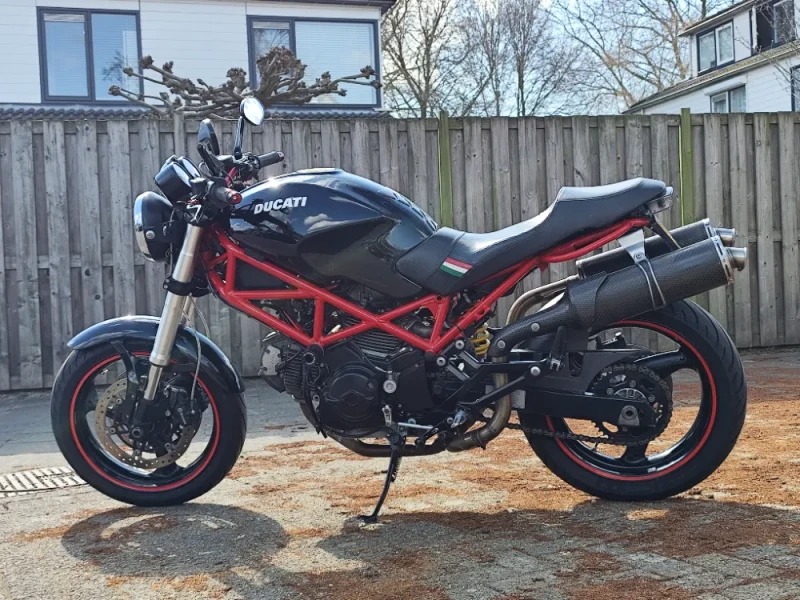 Ducati Monster 695 2006