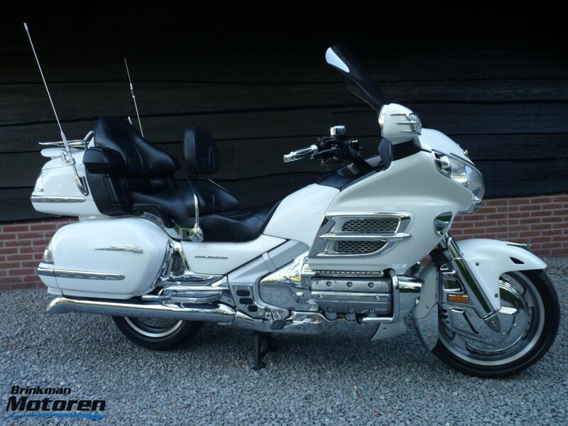 Mooie GL 1800 Goldwing  Deluxe