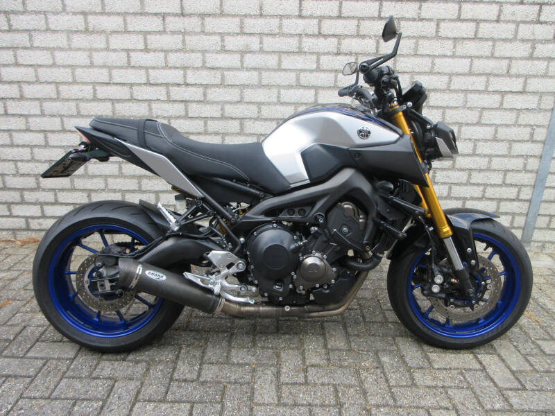 YAMAHA MT-09 SP
