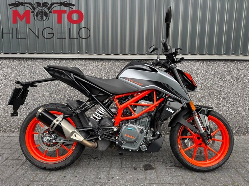 KTM 390 DUKE