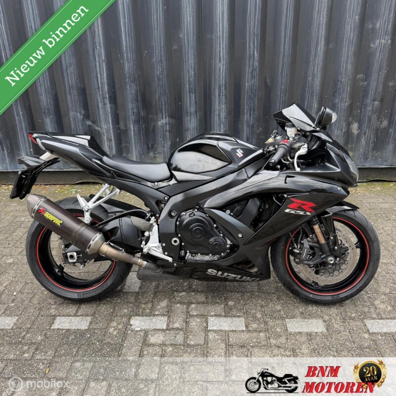 Suzuki GSX R 750