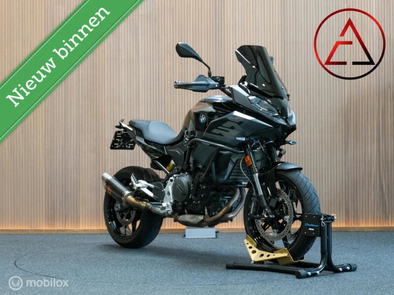BMW F900XR 2025 - 1e eigenaar - SW-Motech + Akrapovic