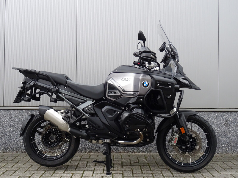 BMW R 1300 GS ADVENTURE TRIPLE BLACK