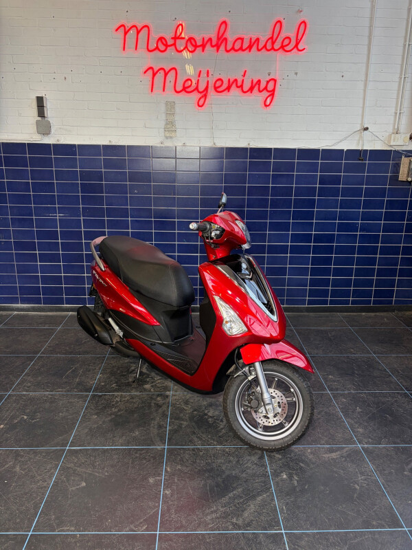 Yamaha Scooter Yamaha D'elight 125cc A1