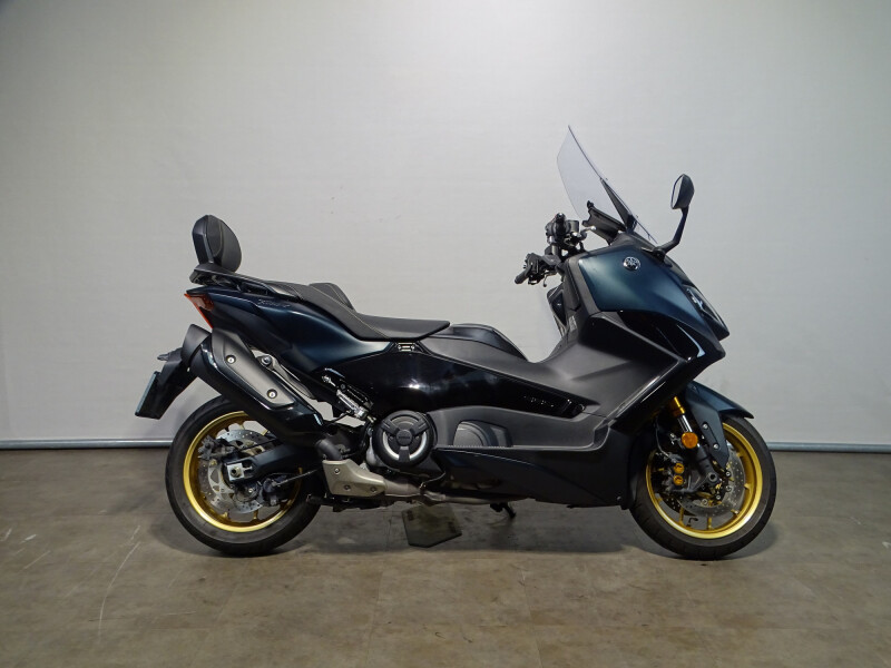 Yamaha T-MAX TECH MAX