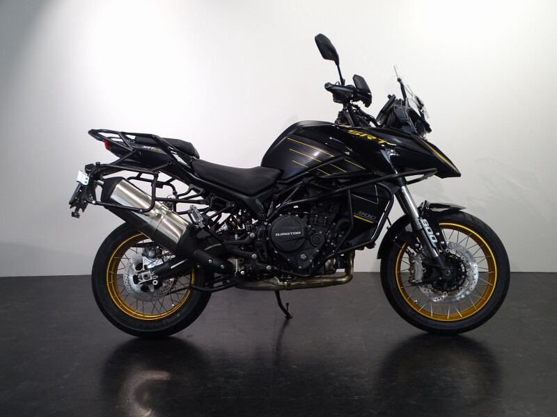 Qjmotor SRT 900 SX TOURING