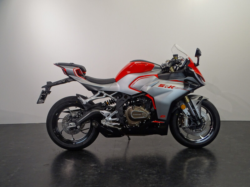 Qjmotor SRK 421 RR