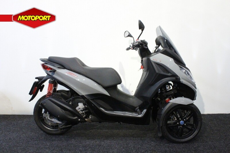 Piaggio MP3 300 LT HPE SPORT