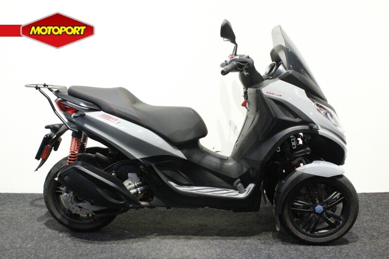 Piaggio MP3 300 LT HPE SPORT