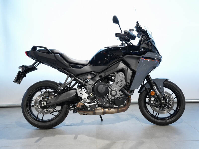 Yamaha TRACER 9