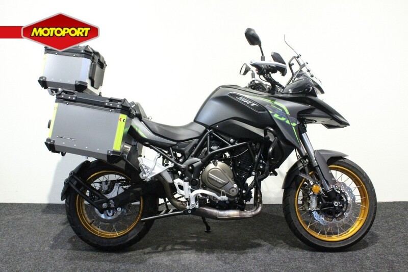 Qjmotor SRT 700 X TOURING