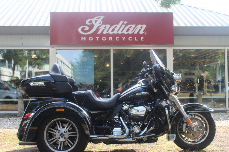 Harley-Davidson Tri Glide  Tri Glide Ultra