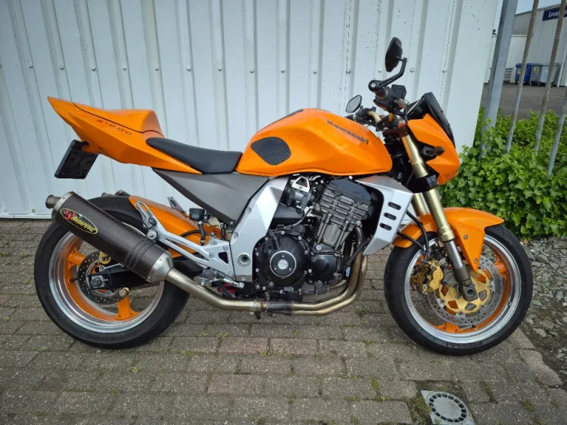 Kawasaki Z1000 Akrapovic, mooie naked bike
