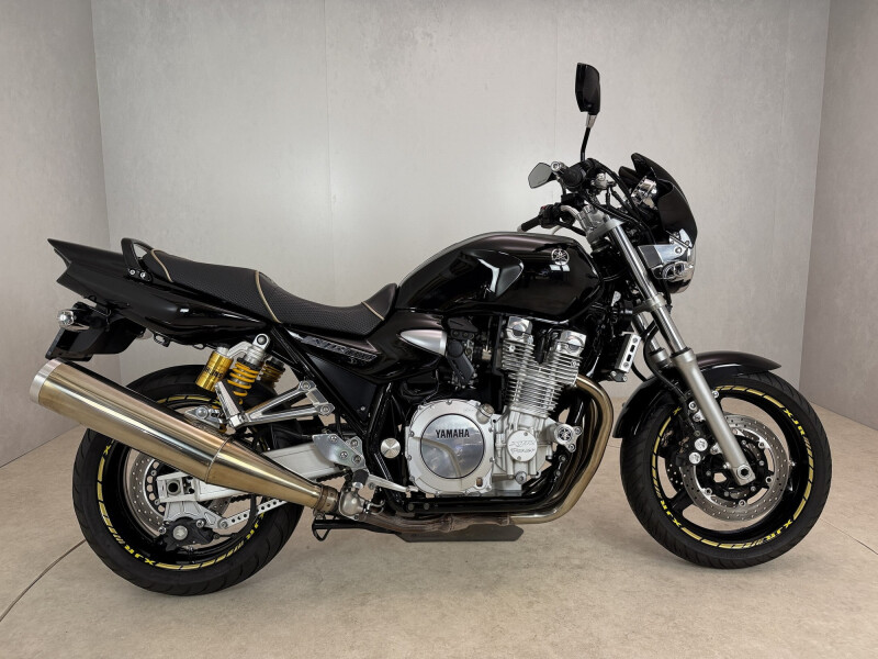 Yamaha XJR 1300
