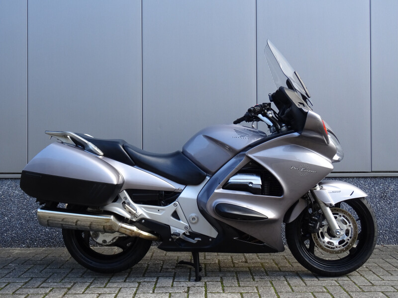 HONDA ST 1300 PAN EUROPEAN