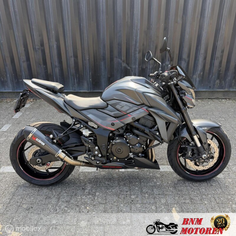 Suzuki GSX S750A