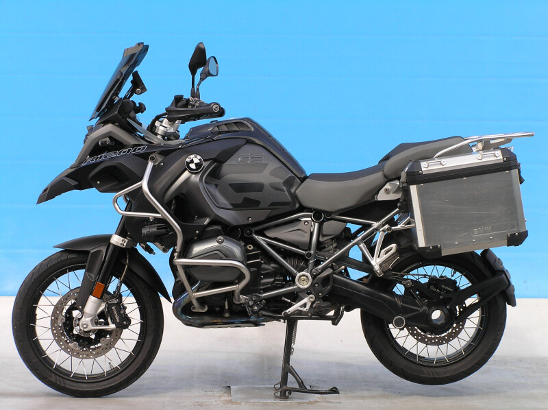 BMW R1200GS ADVENTURE TRIPLE BLACK