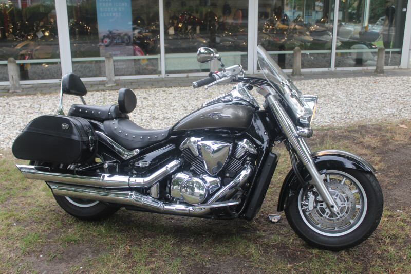 Suzuki VLR 1800  Intruder VLR-1800 T