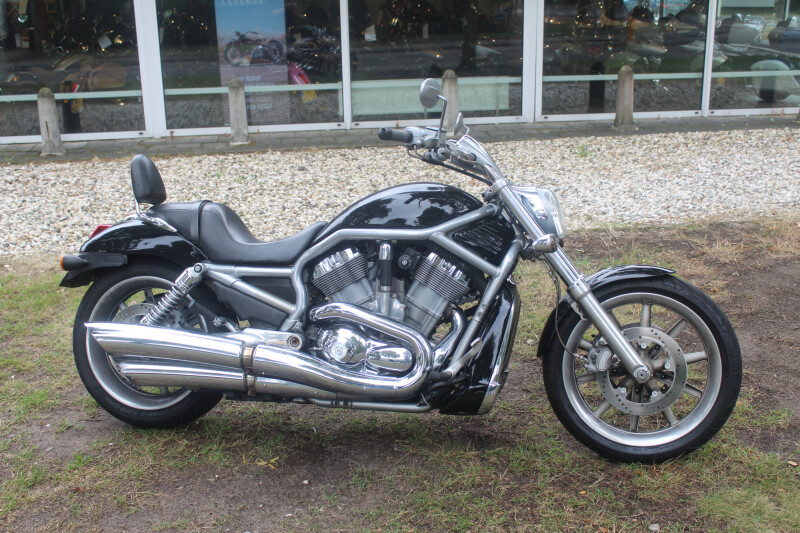 Harley-Davidson V-Rod  V-ROD