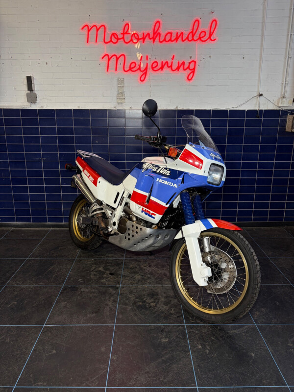 Honda All-Road XRV 650 Africa Twin RD03 Zwitser